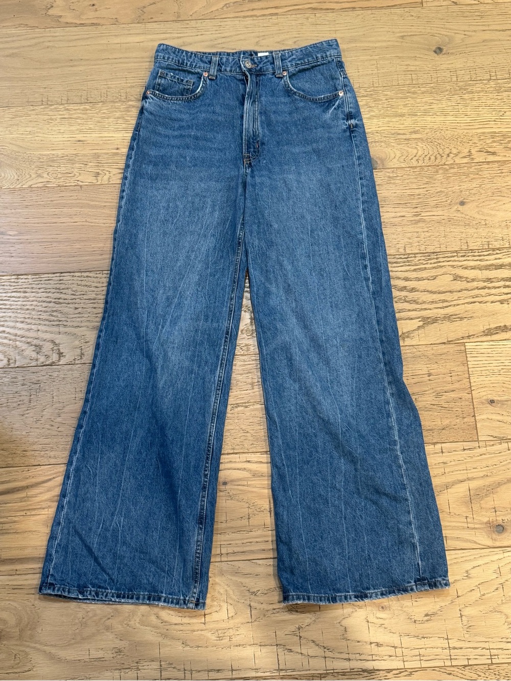 H&M Divided High Rise Wide Leg Jeans Women’s Size 8 Medium Wash